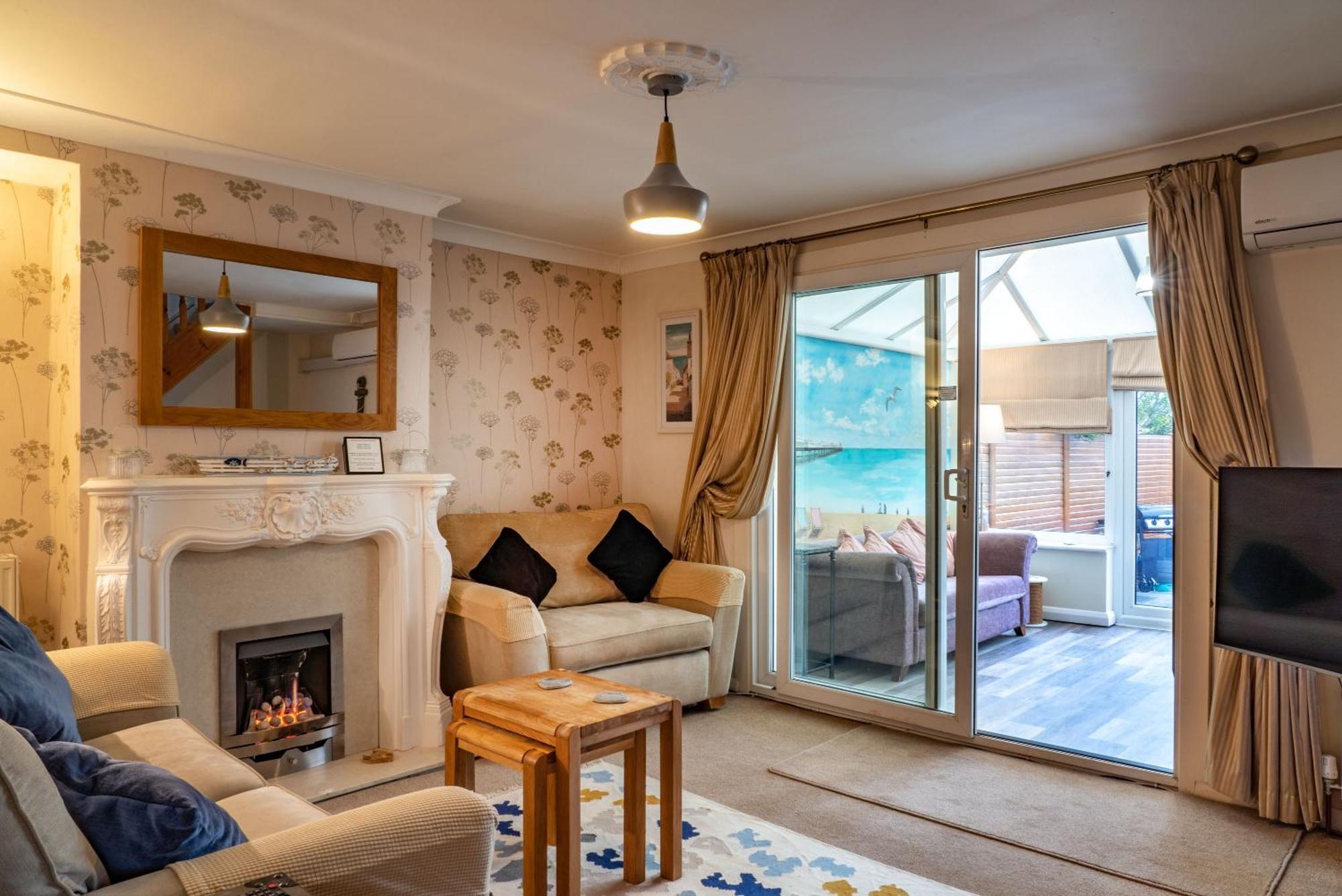 Sunny Queens Park Home - Garden & Private Parking Hove Buitenkant foto